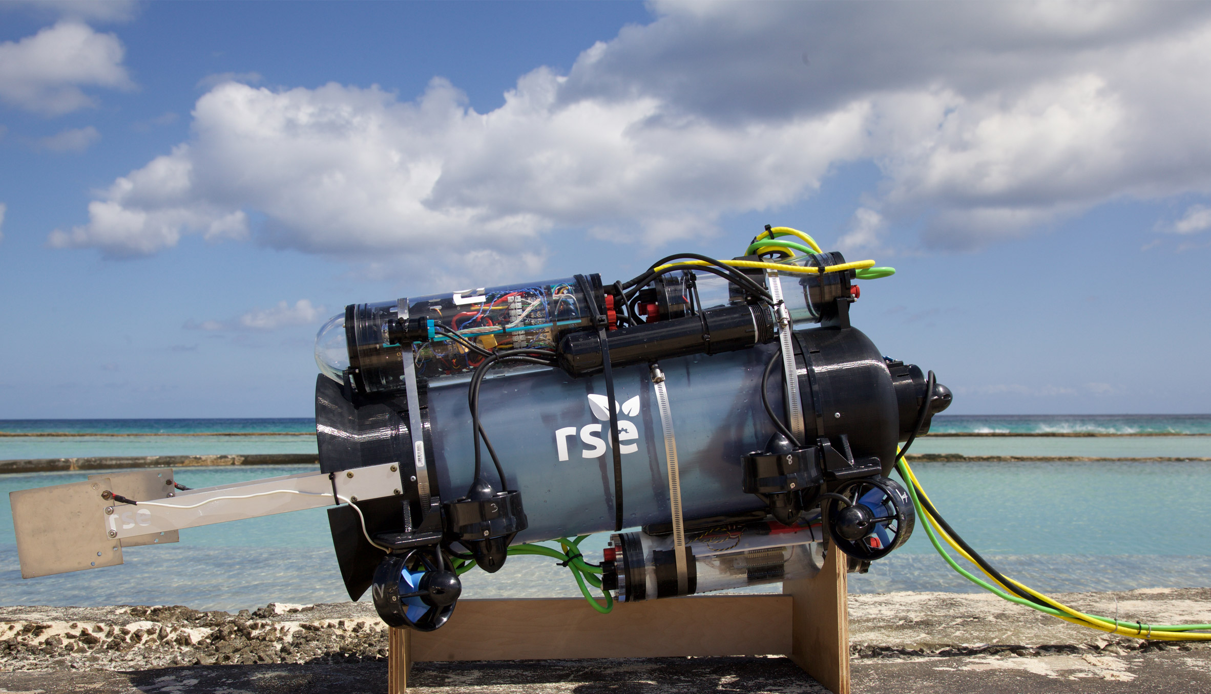 RSE Guardian LF1 robot humanely catches invasive lionfish