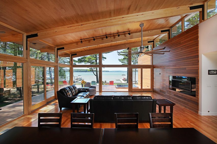 Higgins Lake House by Jeff Jordan Architects