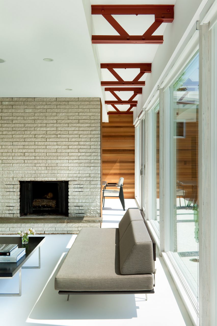 Hillcrest House by Jeff Jordan Architects