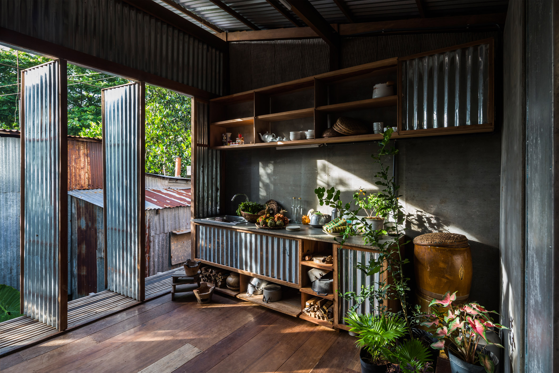 House in Chau Doc by Nishizawa Architects