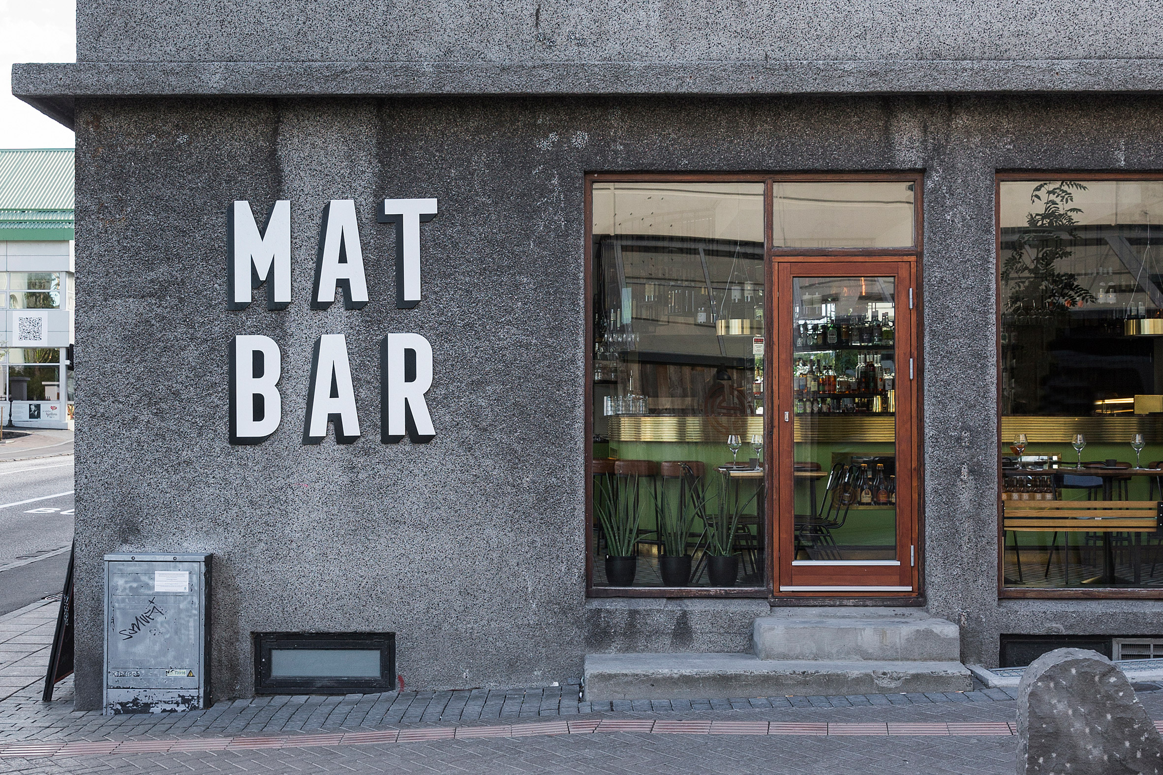 Mat Bar by Haf Studio