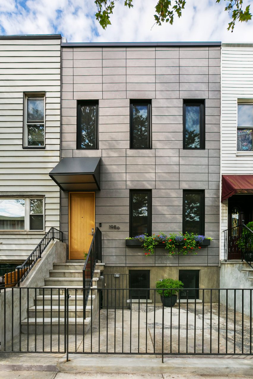 Sunset Park Row House by Bostudio