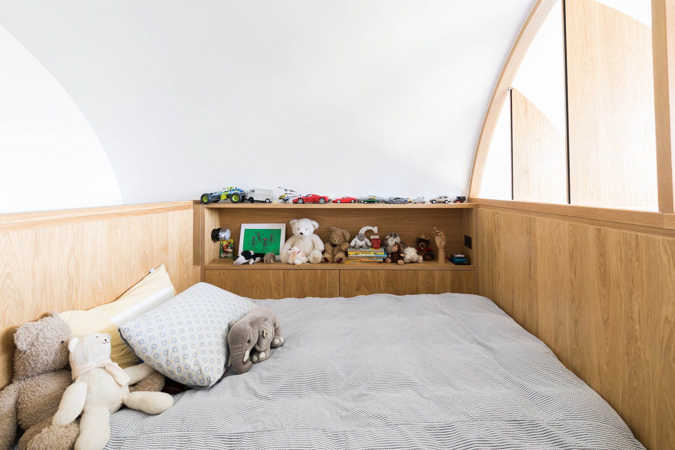 Child's bedroom in Barbican Estate apartment