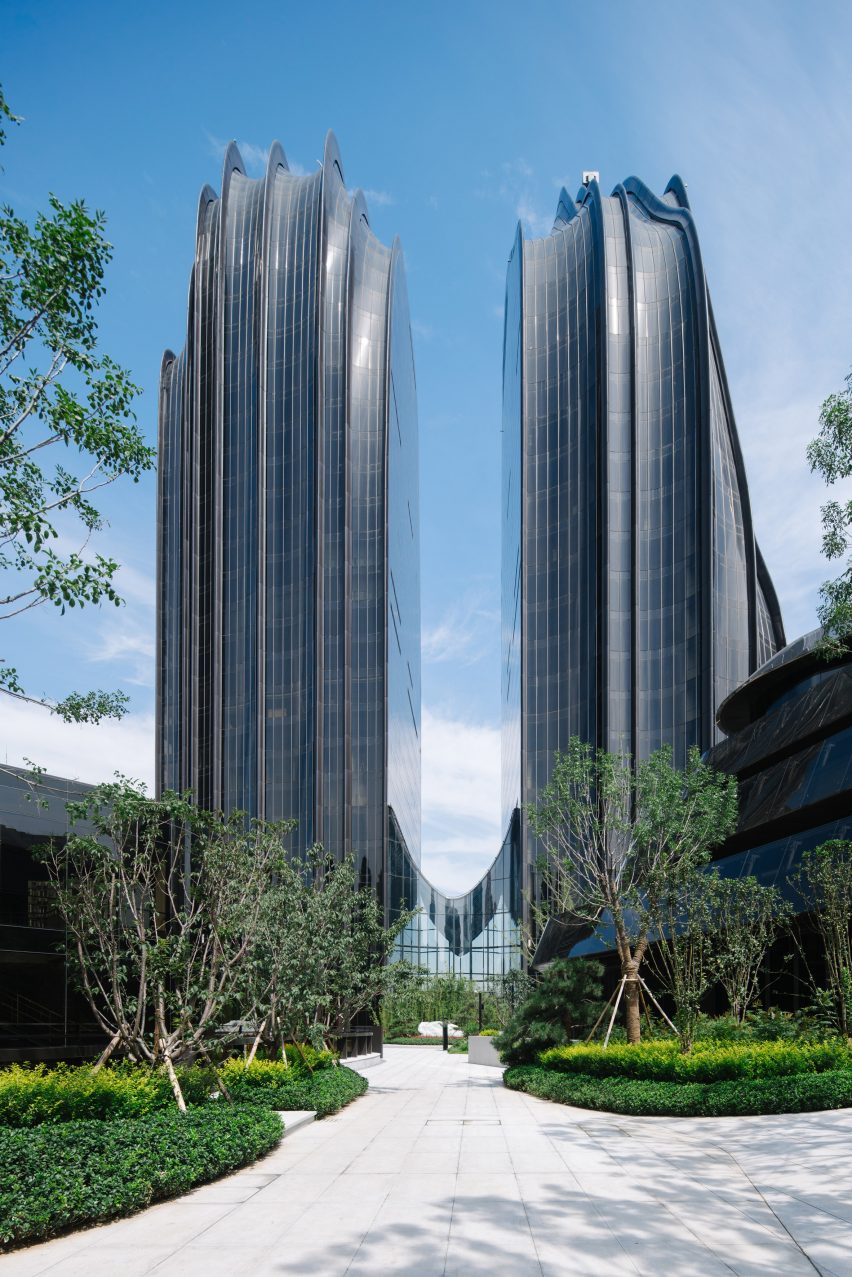 Chaoyang Plaza, MAD Architects photographed by Khoo Guo Jie
