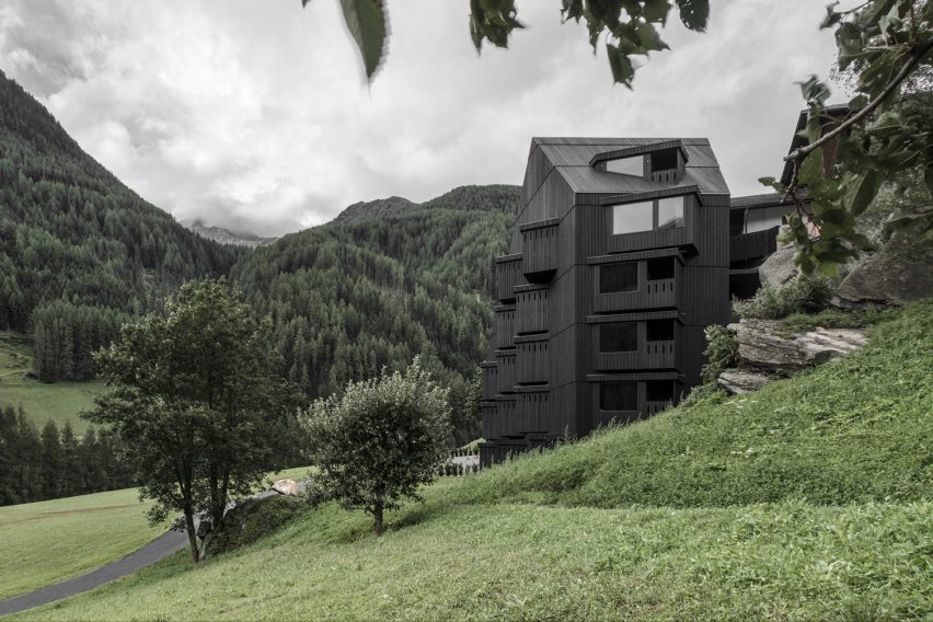 Hotel Bühelwirt by Pedevilla Architects