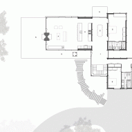Michigan Lake House by Desai Chia Architects