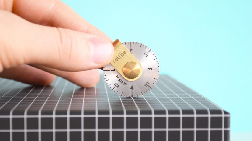 Rollbe compact measuring tape