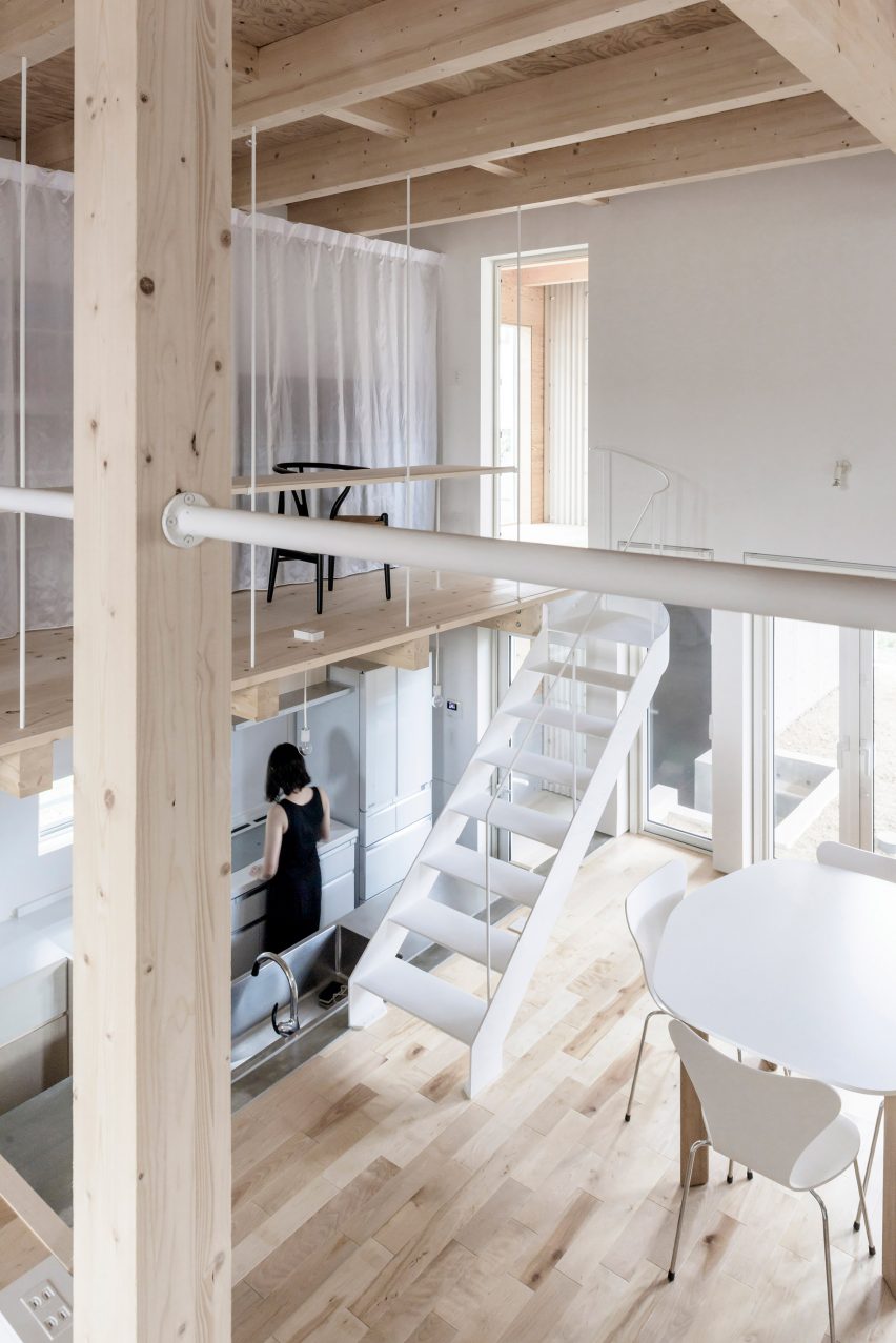 Jun Igarashi Architects have devised an ingenious solution for Hokkaido's snowy winters