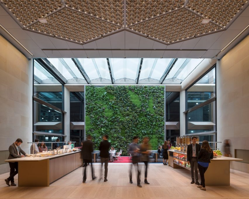 Bloomberg building by Foster + Partners