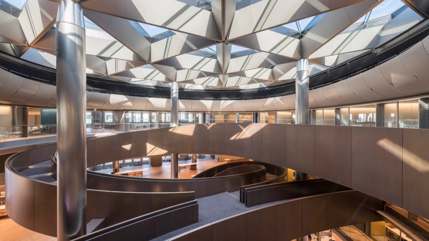 Gedung Bloomberg oleh Foster + Partners