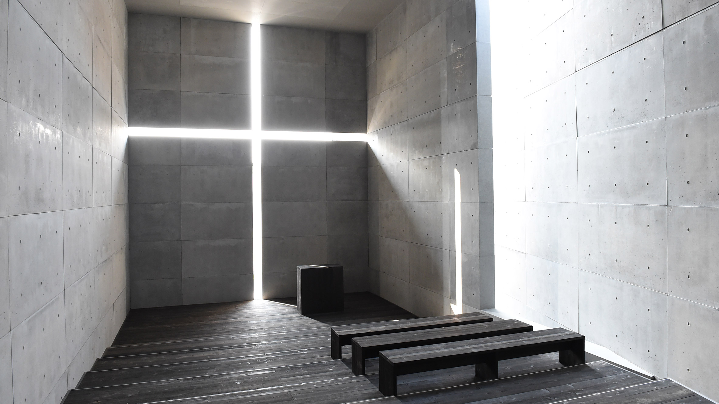 låg diskriminerende Arkæologiske Tadao Ando creates full-scale model of Church of the Light for exhibition