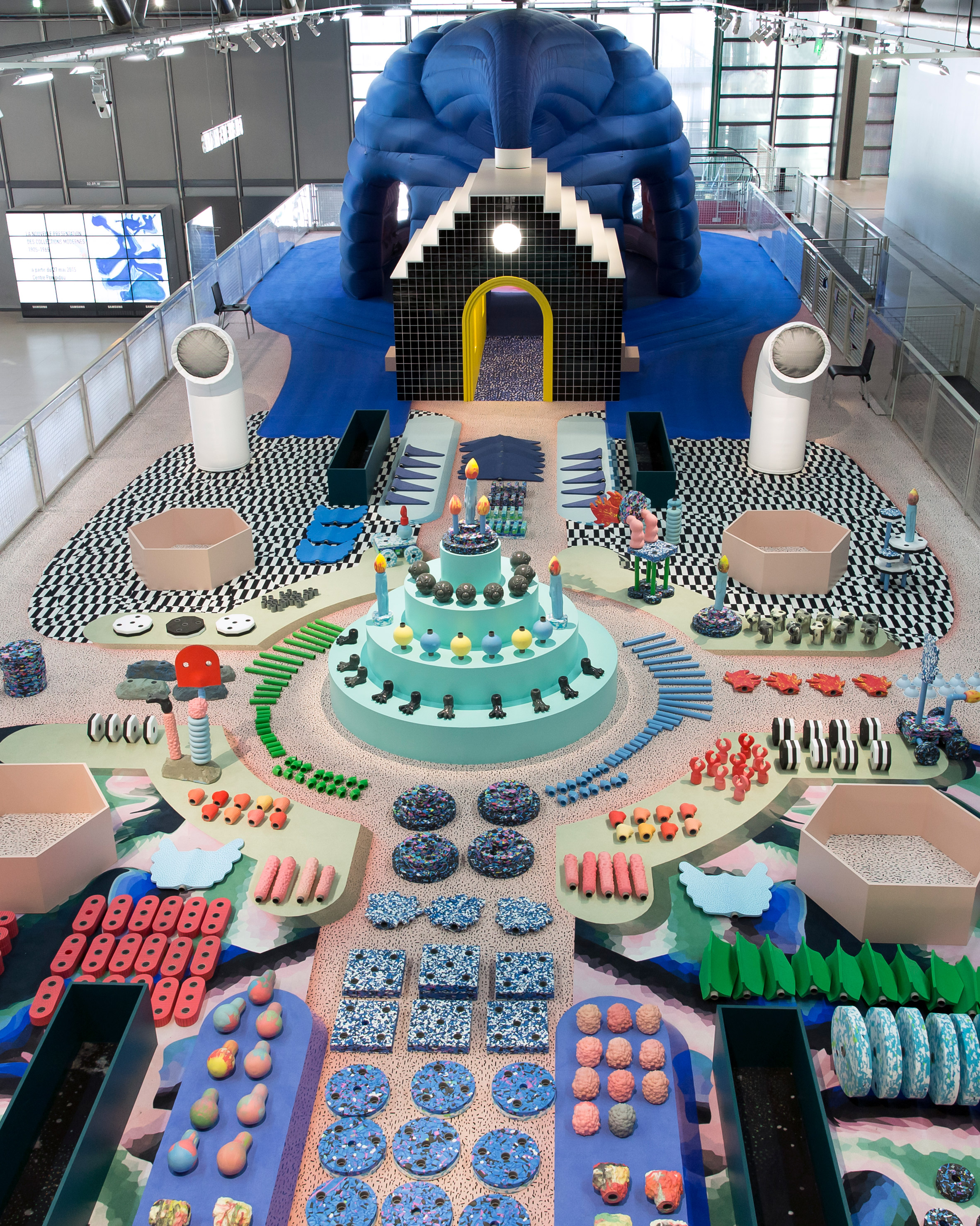 To celebrate the Centre Pompidou's fortieth anniversary, Paris-based studio GGSV have designed an interactive installation for children in the building's Galerie des enfants exhibition space.