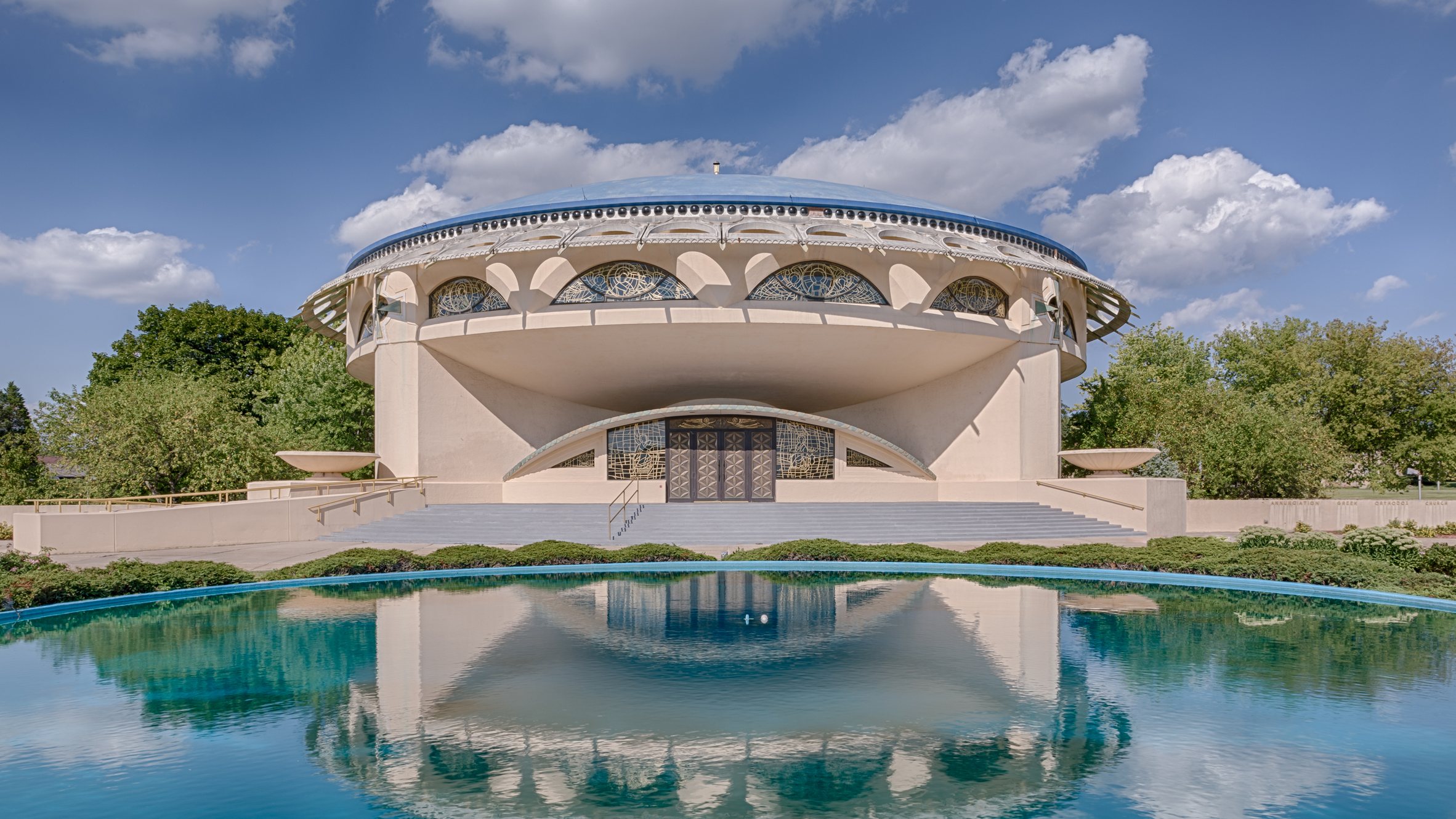 Frank Lloyd Wright's lesser-known designs are captured in new images