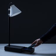 Klemens Schillinger's Offline lamp illuminates in exchange for a smartphone