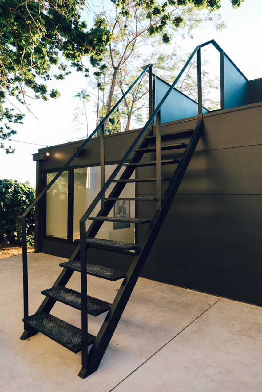 Tilt-Shift House by Aaron Neubert Architects