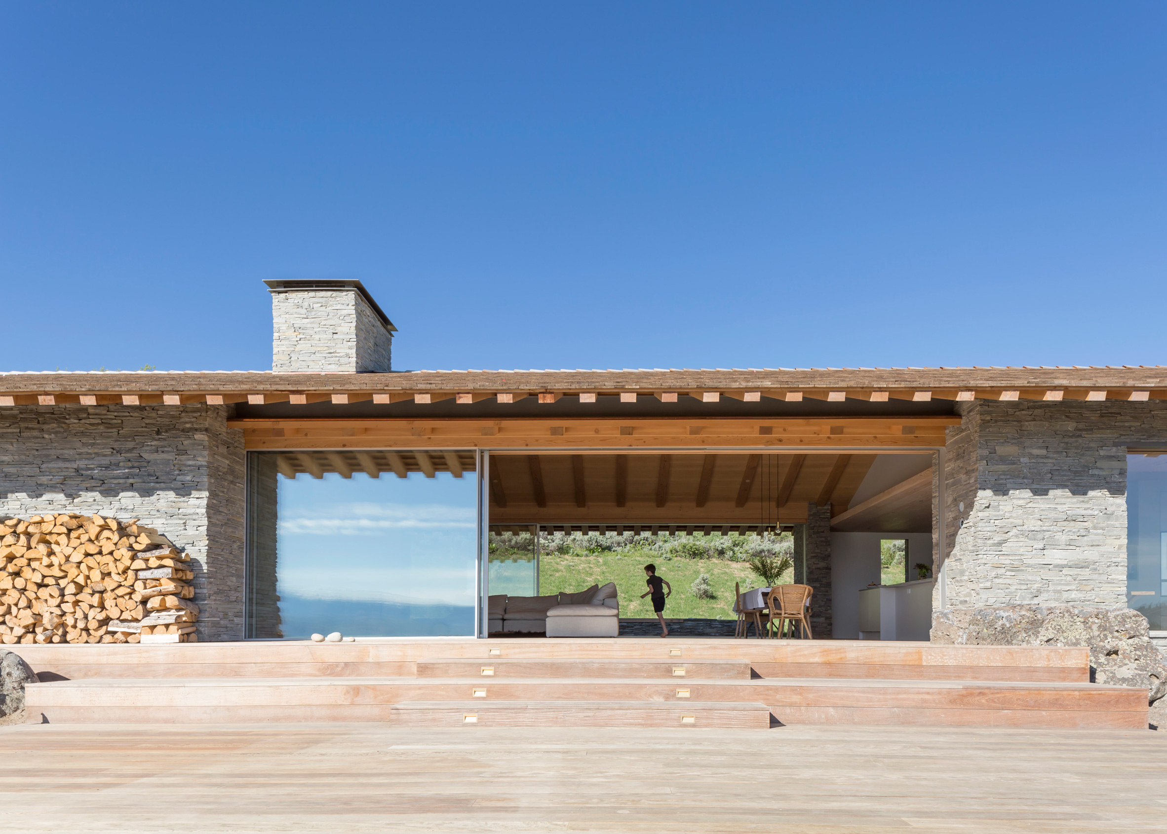 Jackson Hole House by McLean Quinlan