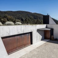 Core Collective designs Sunnybanks House to withstand wild weather in rural Tasmania