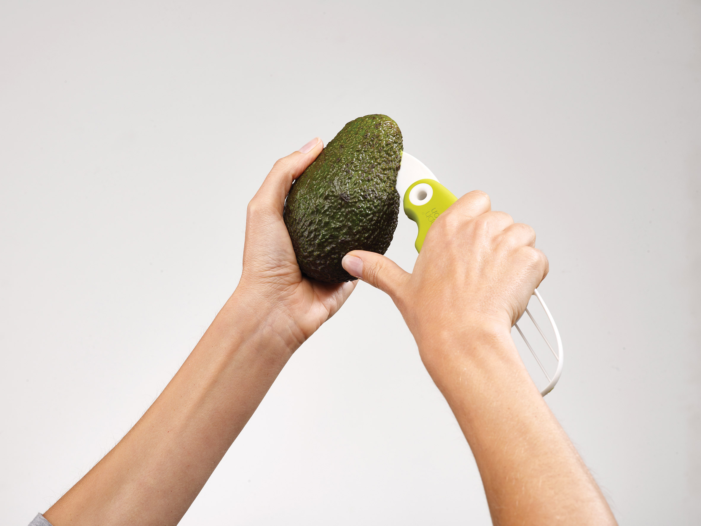 Joseph Joseph releases tool to help prevent "avocado hand" injuries