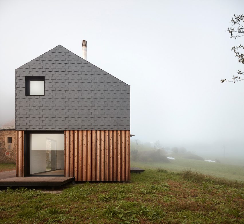 Casa Montaña by Baragaño Architects