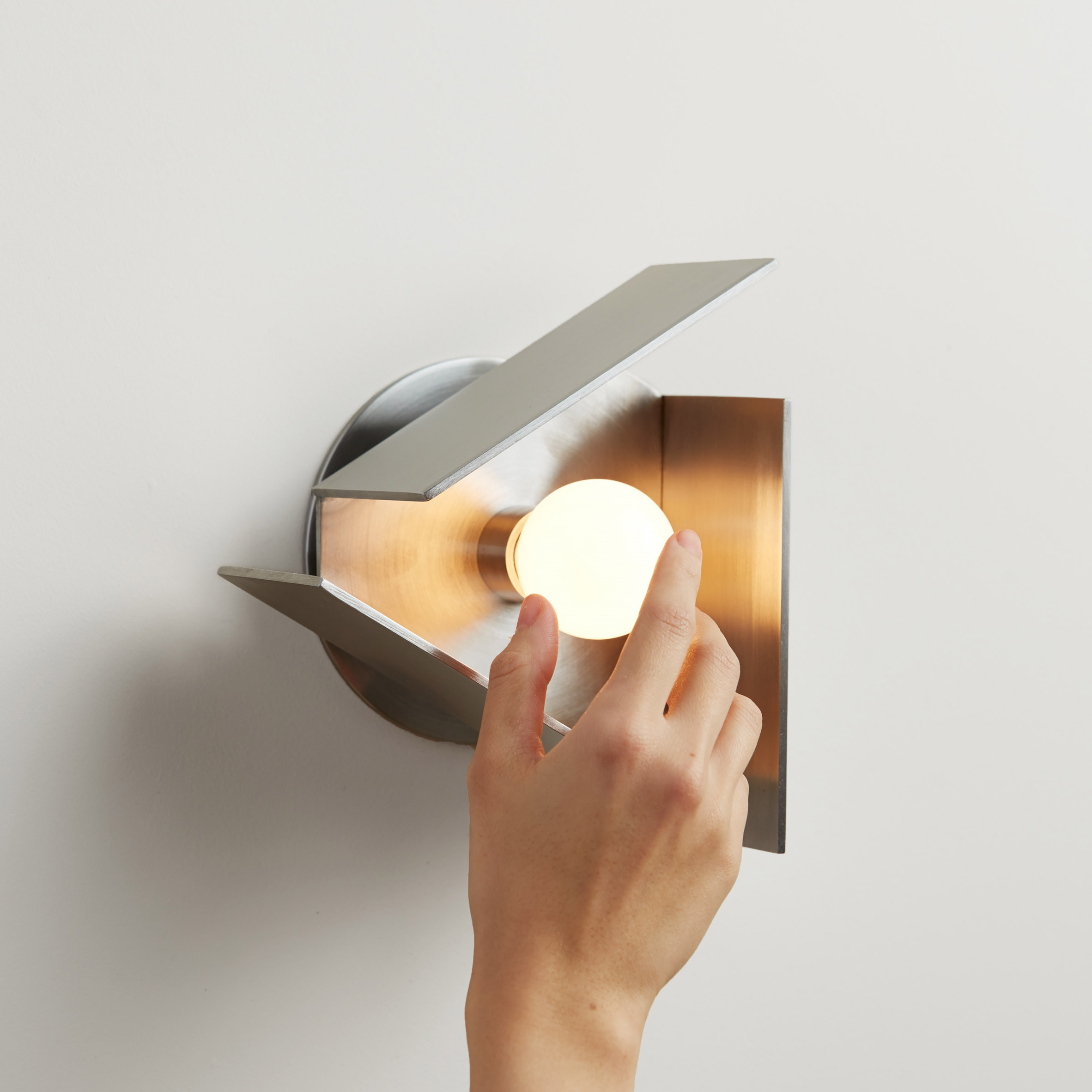 Louis Vuitton — Studio Fractal — Architectural lighting design