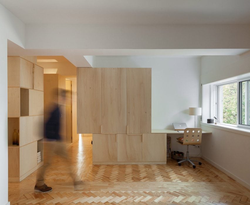 Apartment Largo Soares do Reis by Cubículo Architects