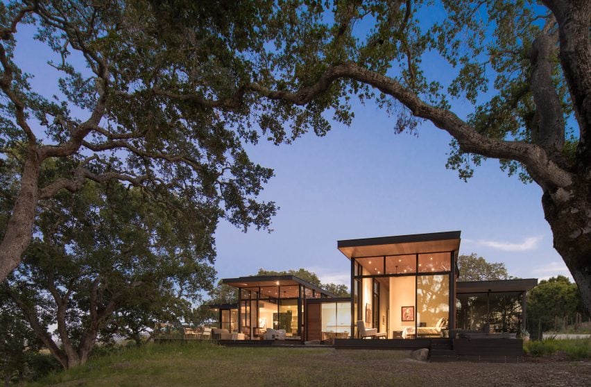 Forty-One Oaks by Field Architecture