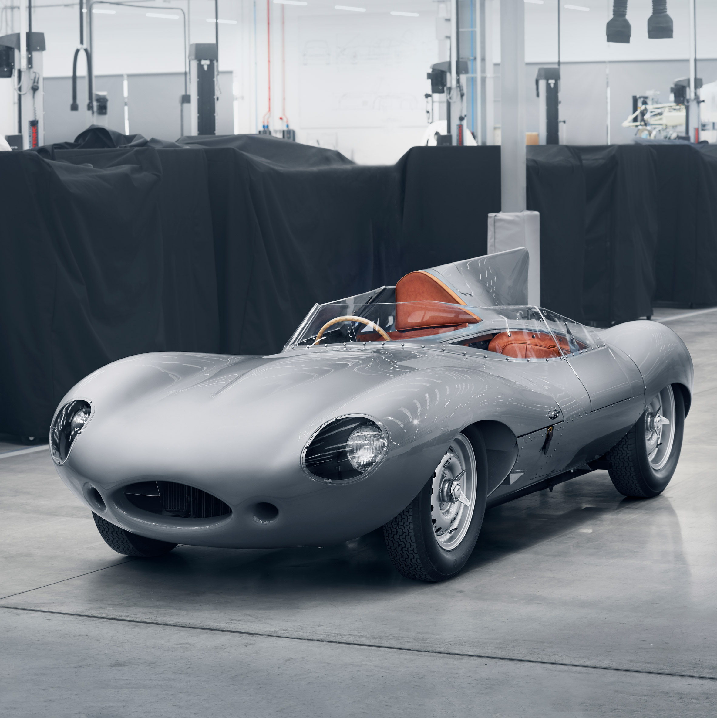 Jaguar to resume production of its iconic D-type racing car
