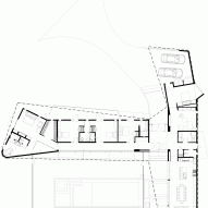 Lichen House by Schwartz and Architecture