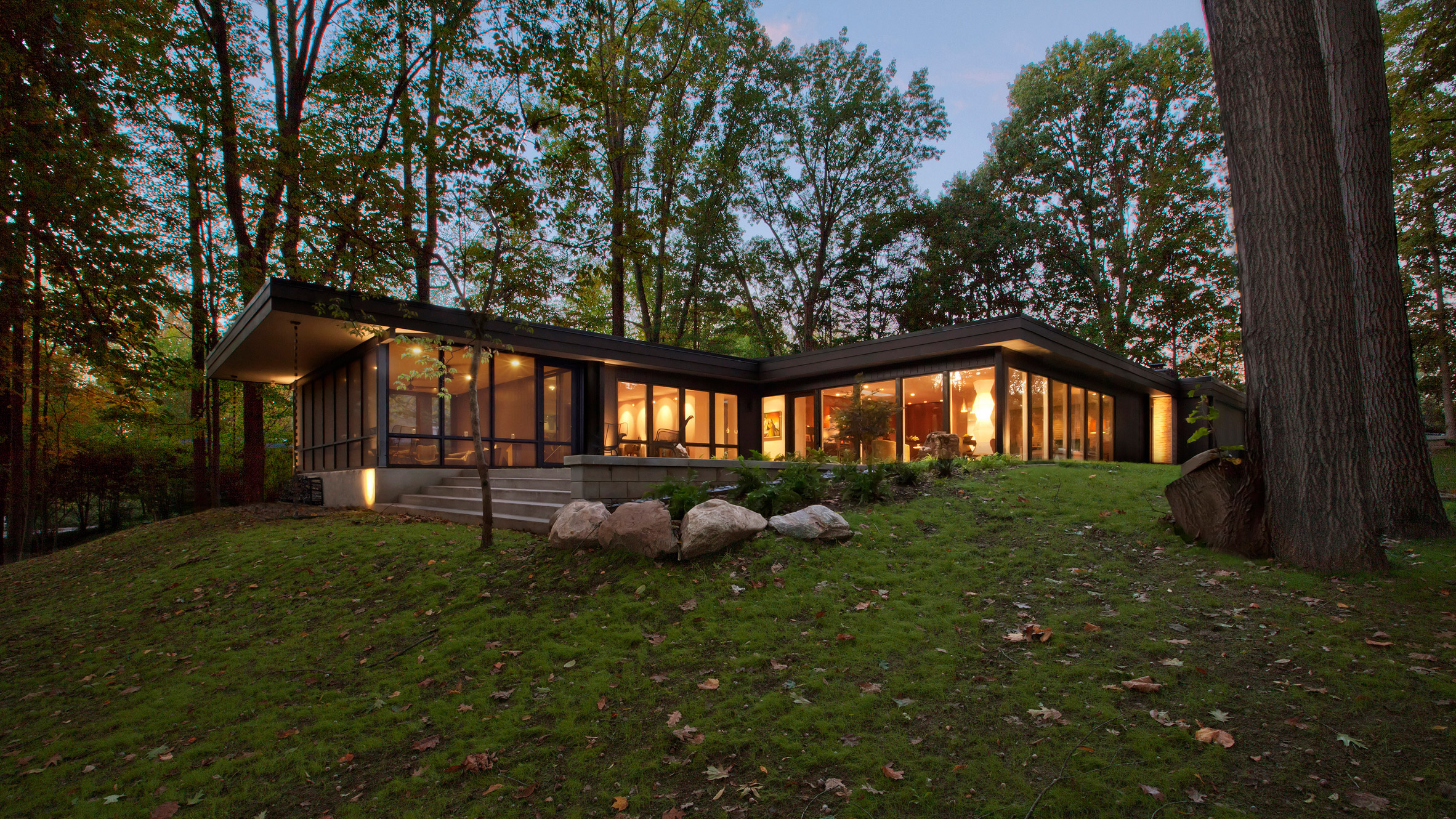 Haus overhauls midcentury modern home in the Indiana woods