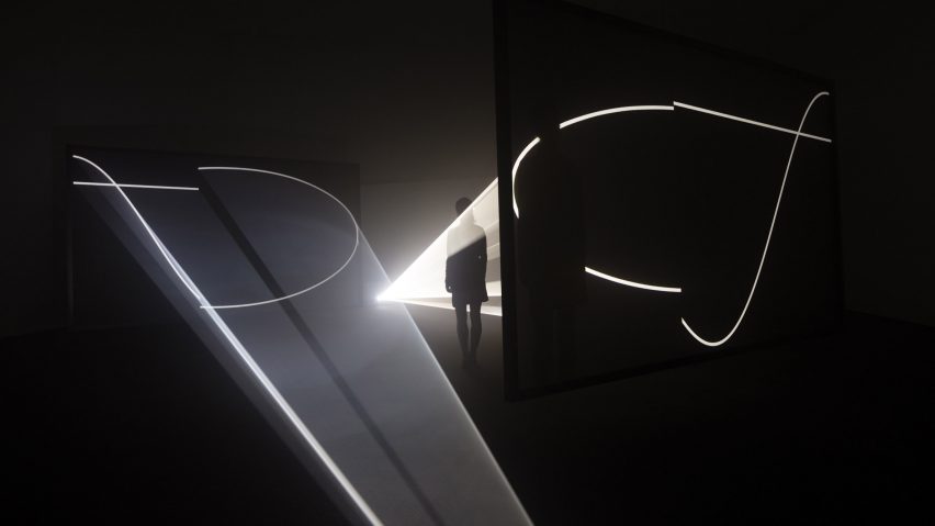 Light beams create three-dimensional forms at Antony McCall's exhibition