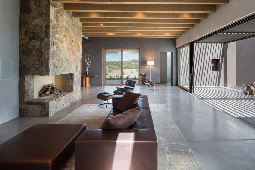 Galisteo Basin Preserve Residence by Archaeo