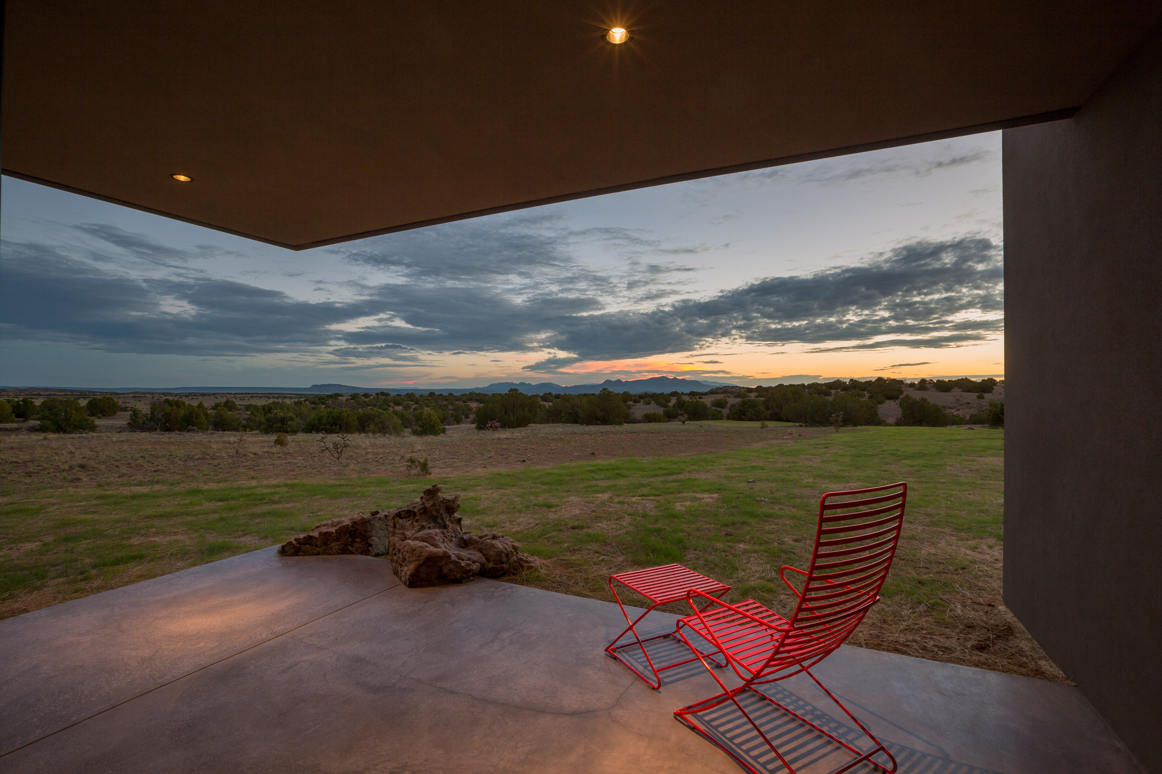 Galisteo Basin Preserve Residence by Archaeo