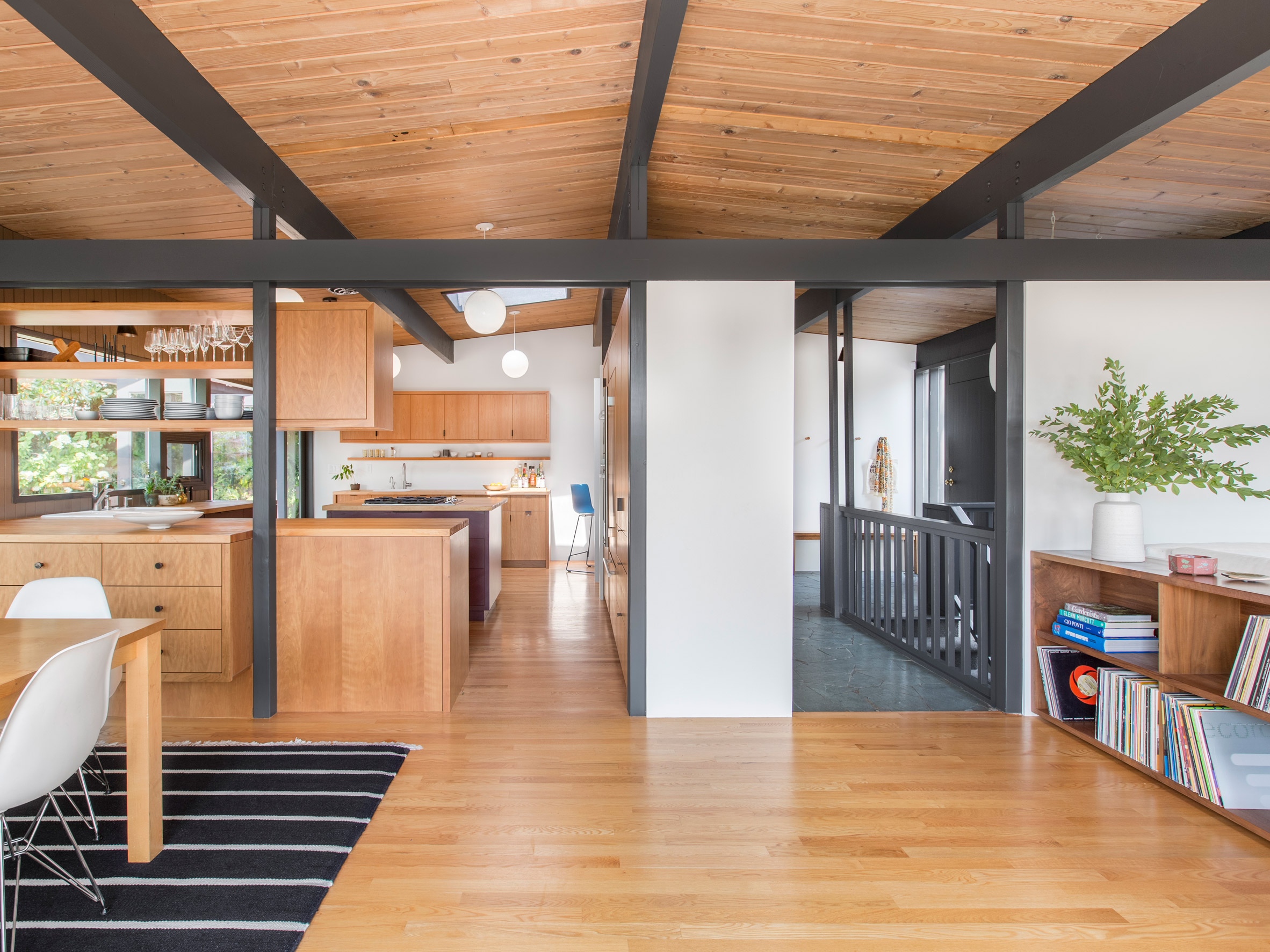 Mid Century Modern Home In Seattle Undergoes Sensitive Restoration By