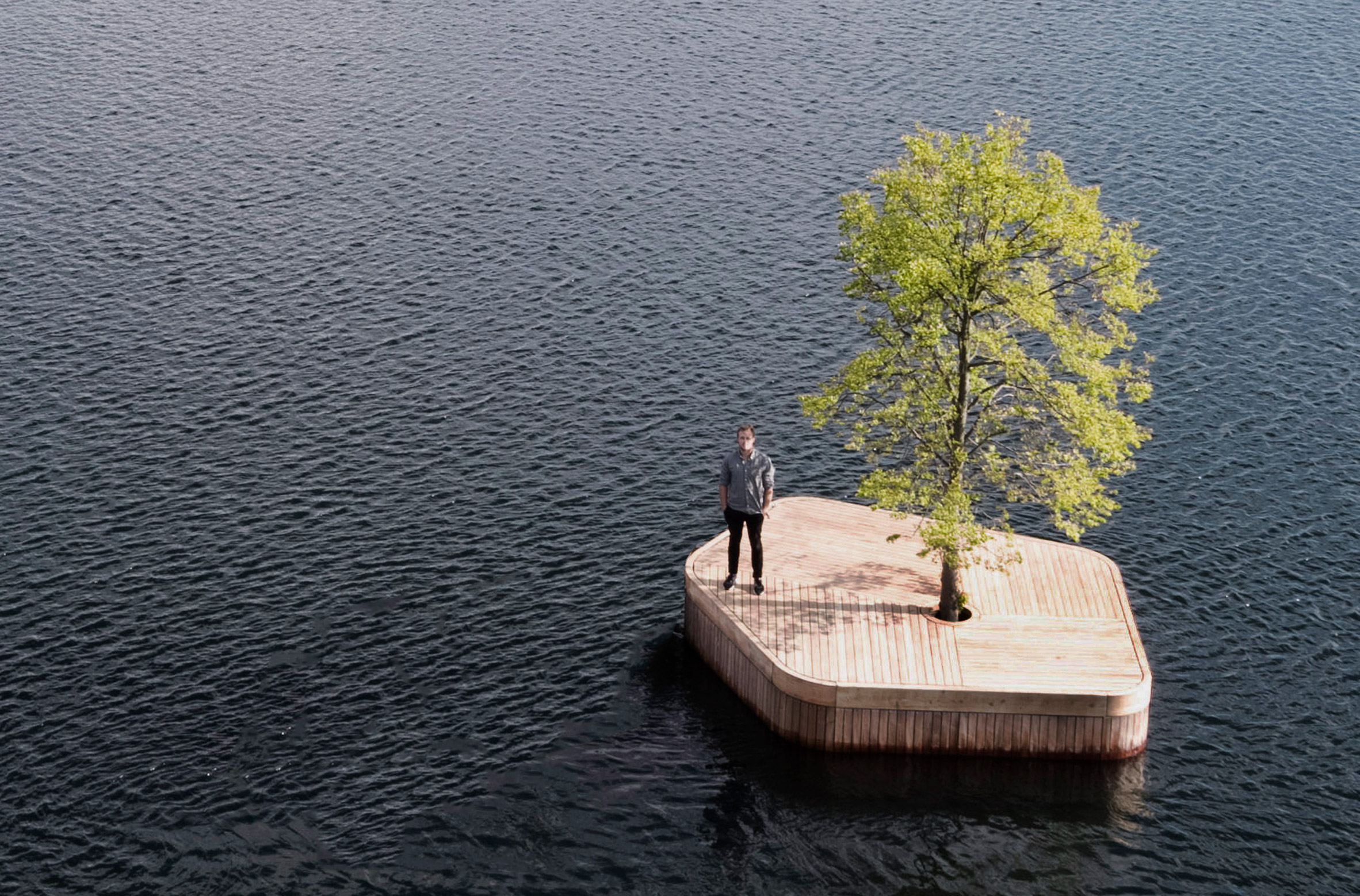 Artificial island creates floating events space in Copenhagen harbour