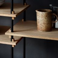 Moebe creates flexible shelving system that is held together by wooden wedges