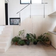 Julius Taminiau creates compact living spaces inside Japanese-inspired houseboat