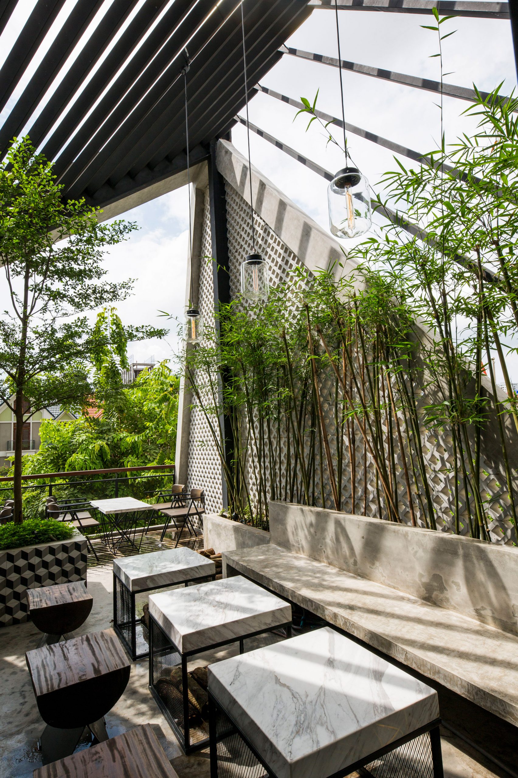 Le House Fills Cafe With Plants To Create An Oasis In Bustling Hanoi