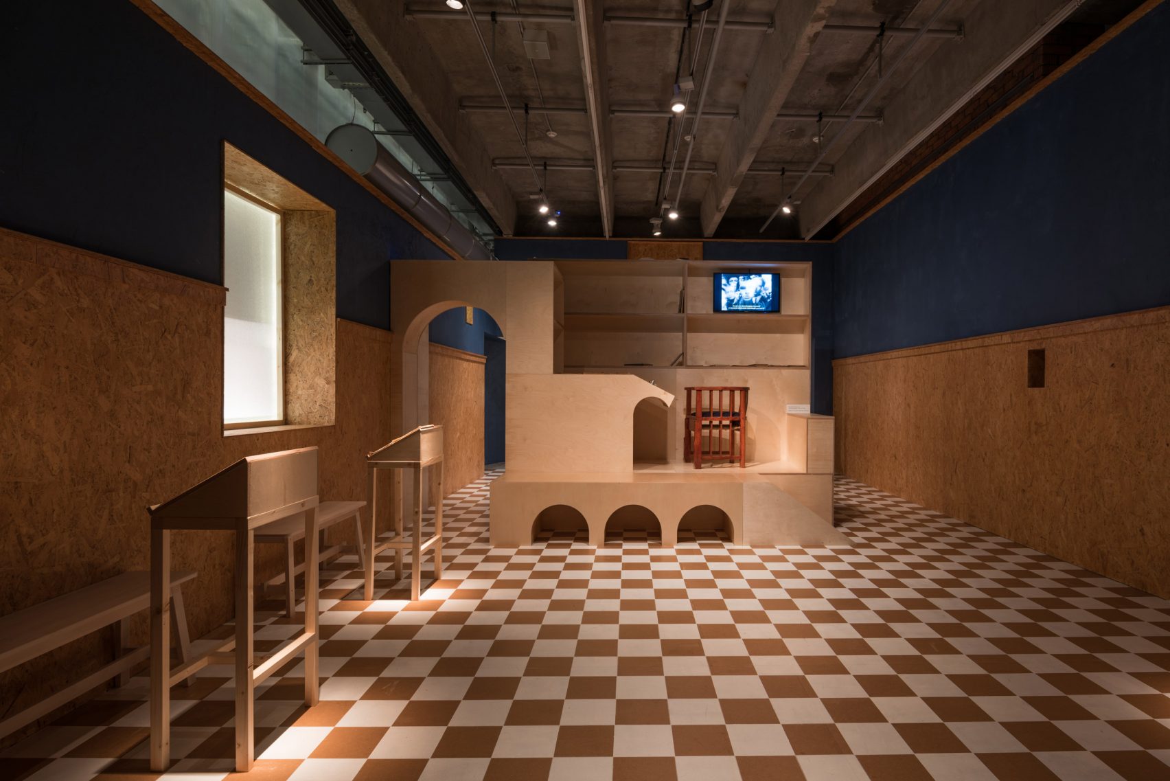 Garage Museum creates life-size recreation of Andy Warhol's studio The ...