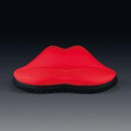 V&A acquires Mae West Lips sofa