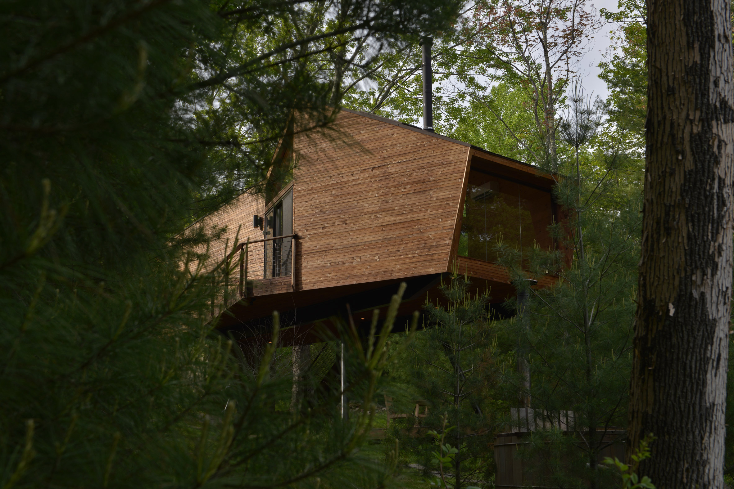 Treehouse by Antony Gibbon Designs