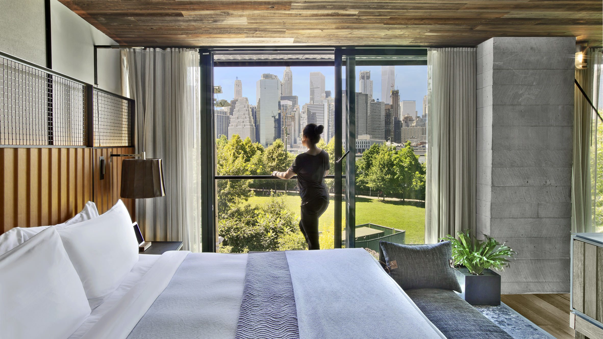 1 Hotel Brooklyn Bridge Allows You To Be Part Of The Park