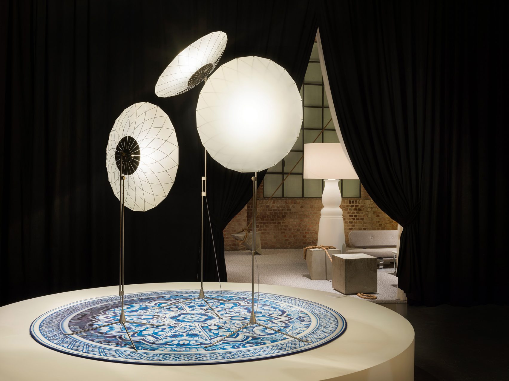 Rick Tegelaar Tells The Story Behind His Meshmatics Chandelier For Moooi