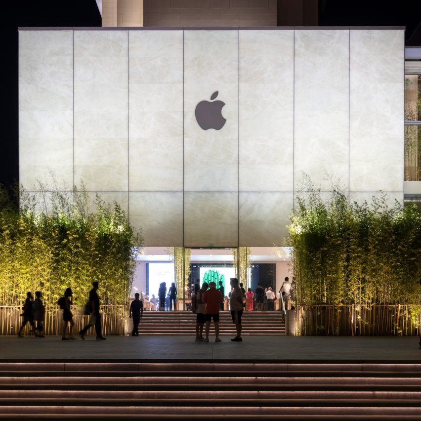 Foster + Partners Apple stores: Apple Cotai Centre Macau by Foster + Partners