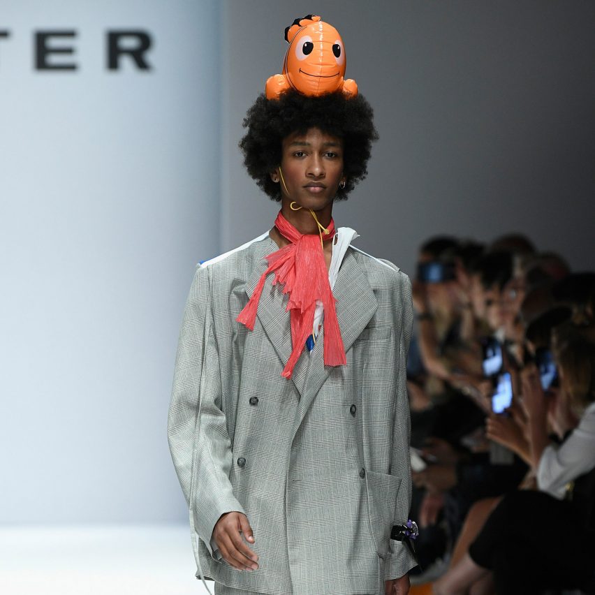 Inflatable pool toys draw attention to plastic crisis in SS19 collection by Botter