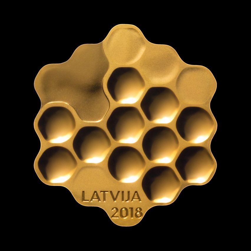 Arthur Analts pays tribute to Latvia with honeycomb coin design