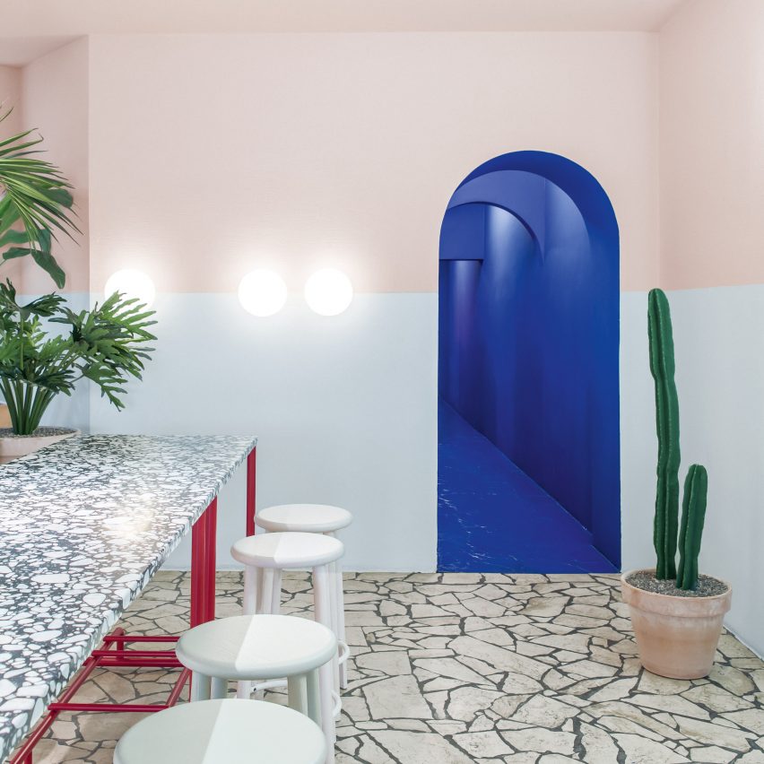 Ester Bruzkus Architekten designs Hockney-inspired restaurant in Berlin