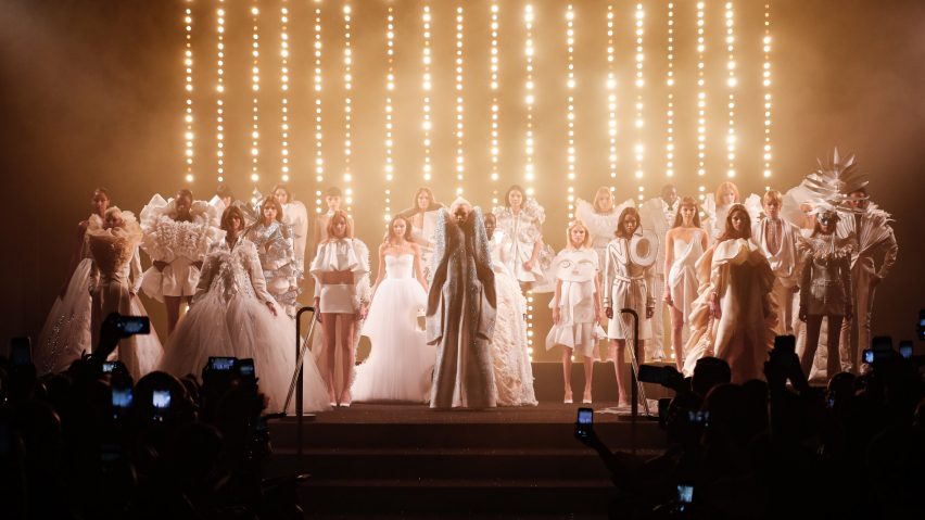 Viktor & Rolf mark 25th anniversary with all-white Immaculate couture collection