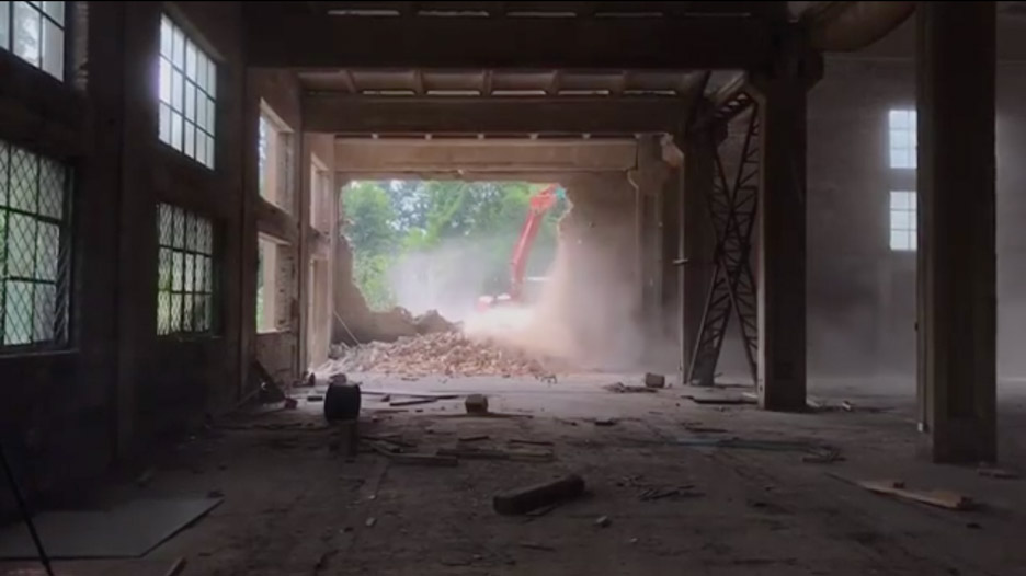 Ai Weiwei's Beijing studio demolished
