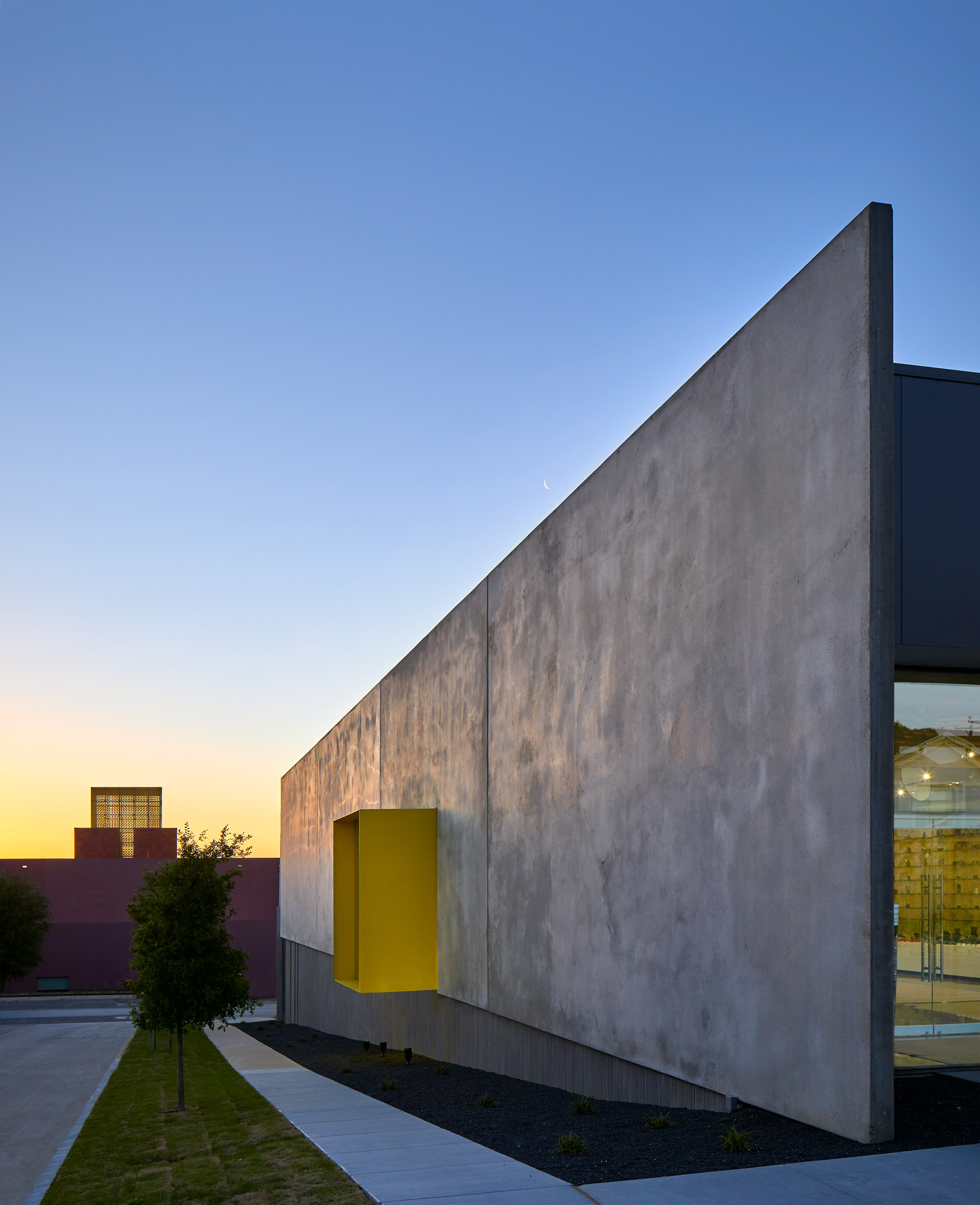 Fort Worth Camera Studios by Ibañez Shaw Architecture