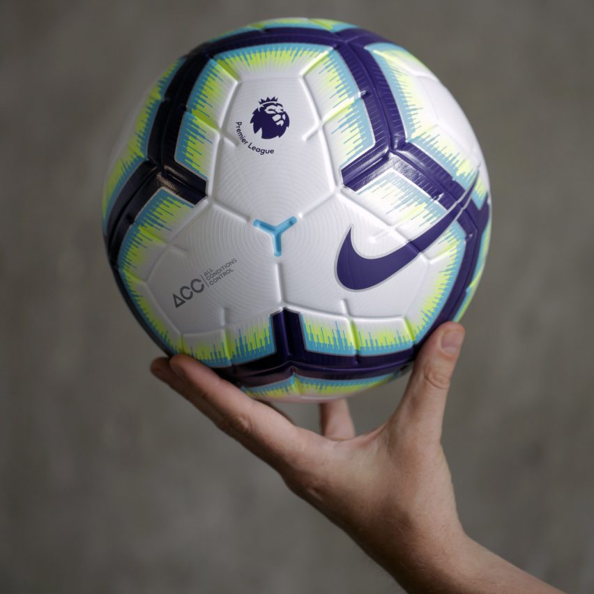 soccer ball used in premier league